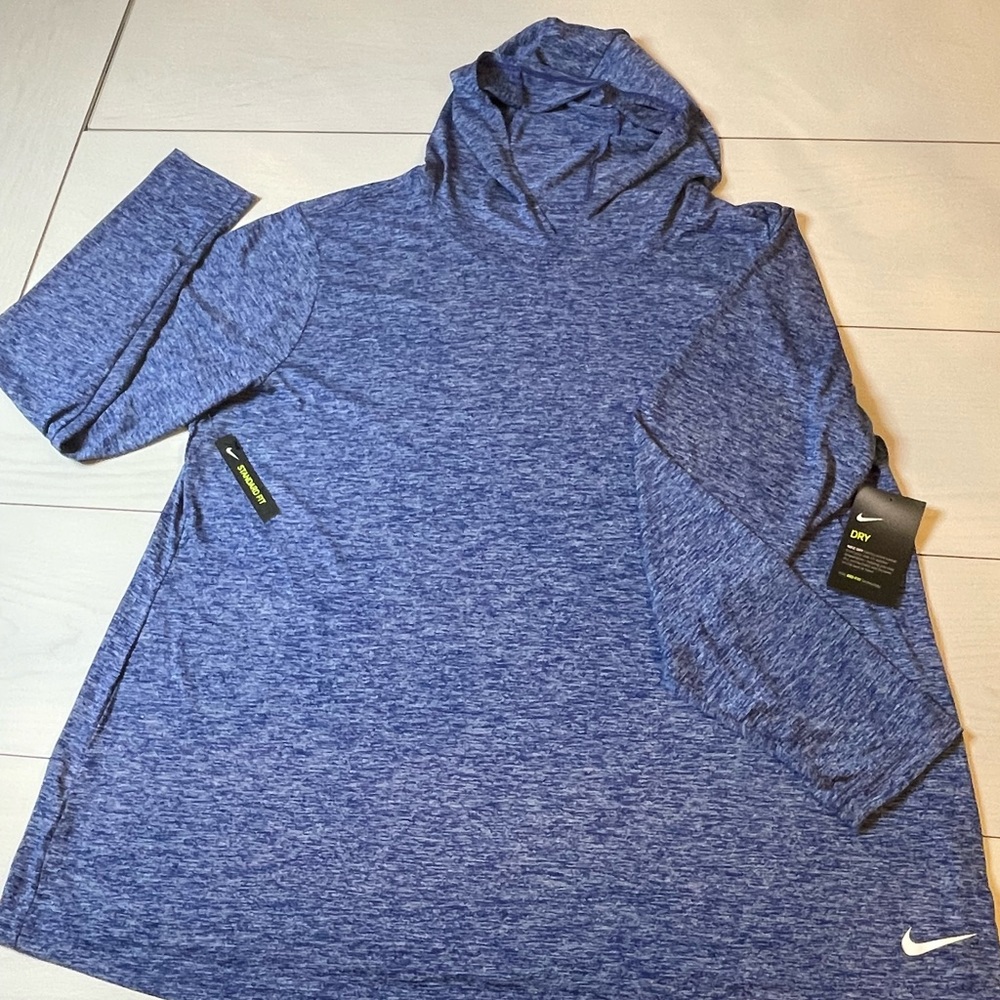Nike training shirt with hoodie size 2X new